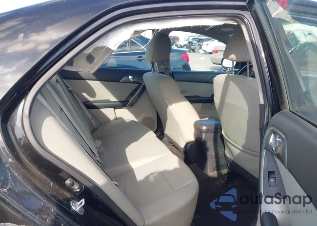 KNAFU4A20D5739042: 43777636