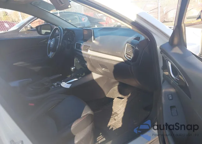 JM1BM1V33F1240443: 43779300