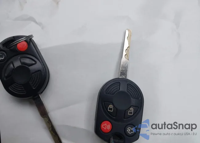 1FADP3F27DL283109: 43779304