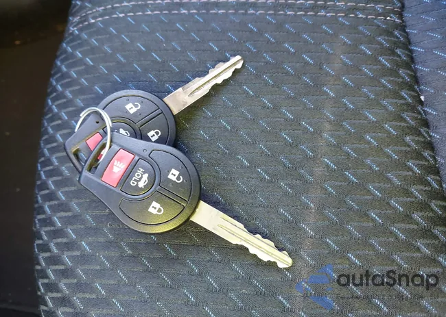 3N1AB7AP2EY275016: 43779428