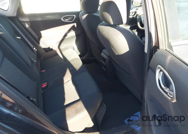 3N1AB7AP2EY275016: 43779428