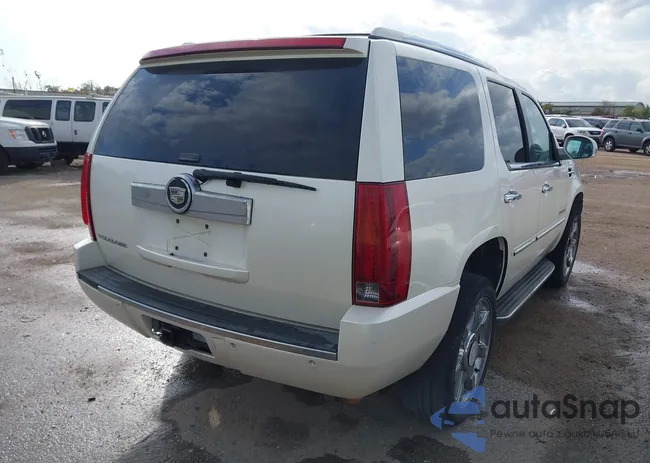 1GYFK63877R329724: 43779504