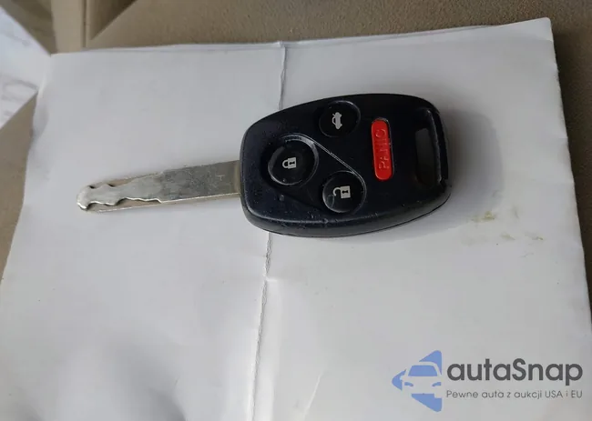 1HGCP2F32CA240284: 43779962