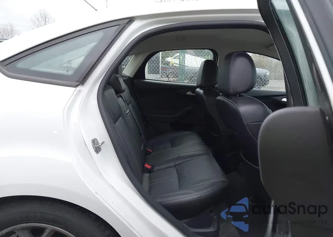 1FADP3F25DL332453: 43780136