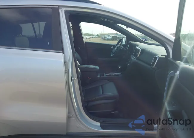 KNDP63AC1N7960045: 43780176