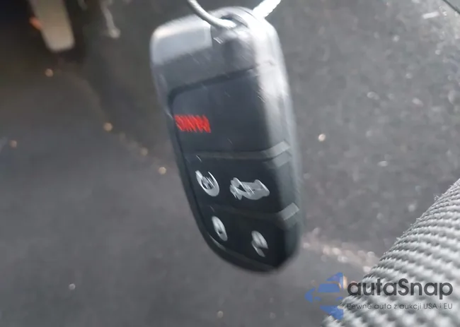 2C3CDXBGXNH197805: 43780326