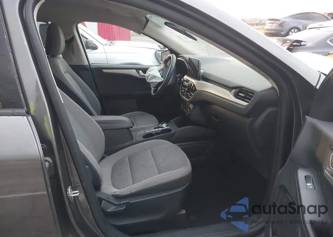 1FMCU0G65LUC77246: 43779586