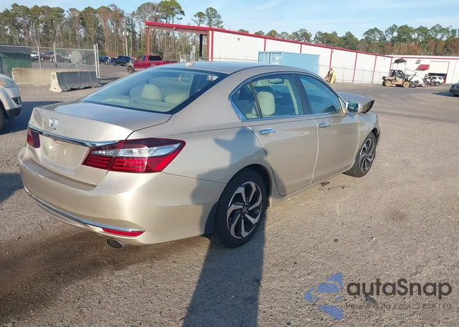 1HGCR2F83GA120814: 43779921