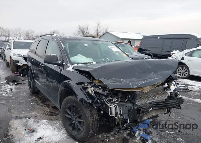 3C4PDCAB9LT261817: 43781015