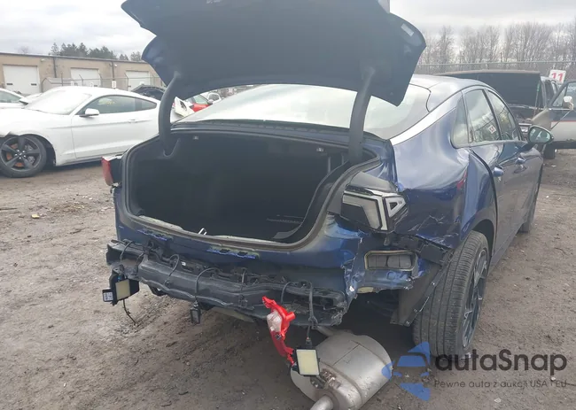 KNAG64J76S5330521: 43781062