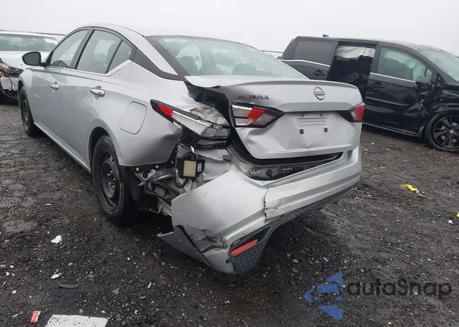 1N4BL4BV2PN383717: 43781378