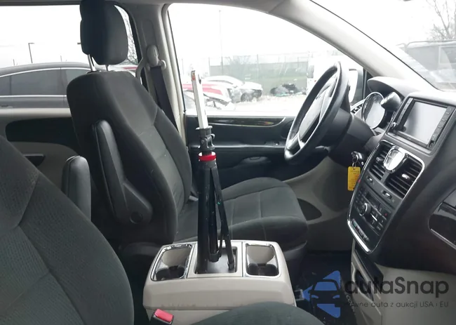 2C4RC1BG5CR157418: 43781501