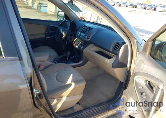 2T3ZF4DV9BW100504: 43780765