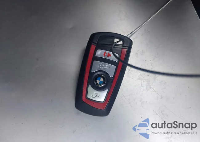 WBA3T3C5XG5A41939: 43782353