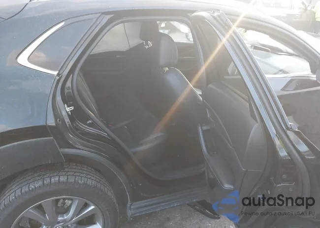 3MVDMBBM7PM533566: 43781648