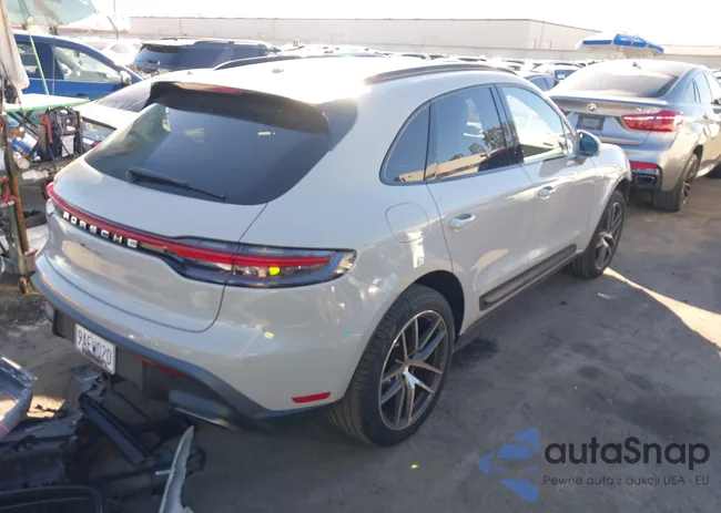 WP1AA2A54NLB01456: 43781656