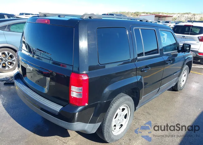 1C4NJPBB3HD121054: 43781702