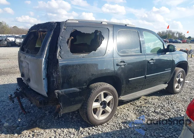 1GNFC13J37R359853: 43783023