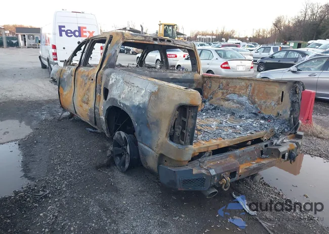 1C6SRFLTXLN178505: 43783052