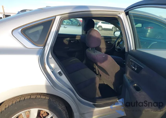 1N4AL3AP3DC207758: 43783175