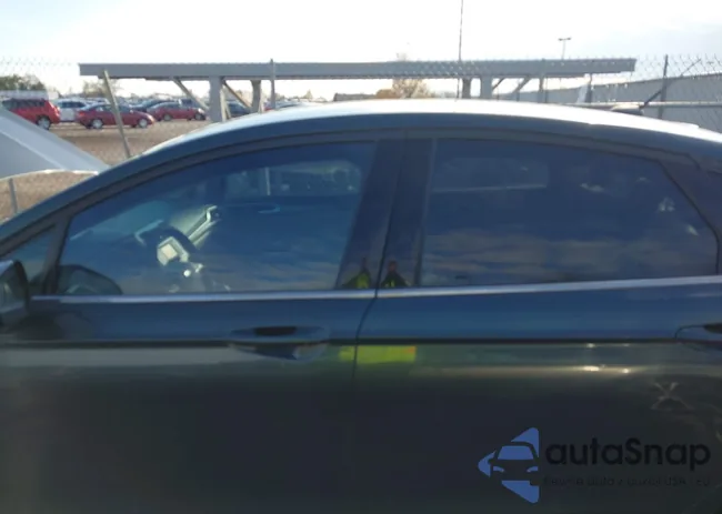 3FA6P0HD8FR248539: 43783285