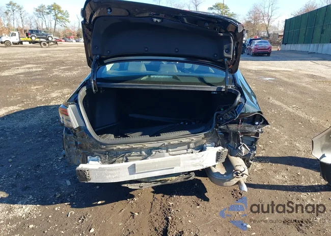 1HGCY1F27RA018671: 43782683