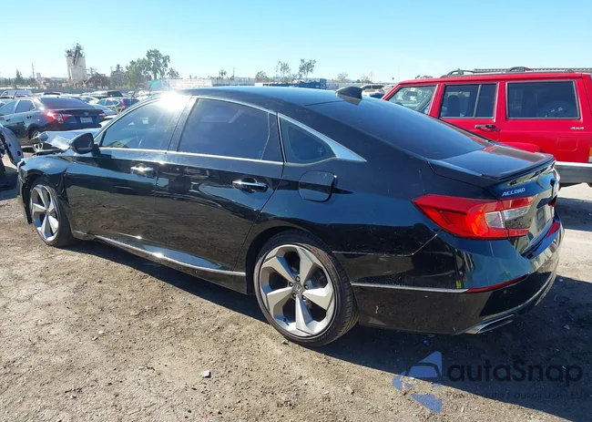 1HGCV2F98JA001846: 43782765