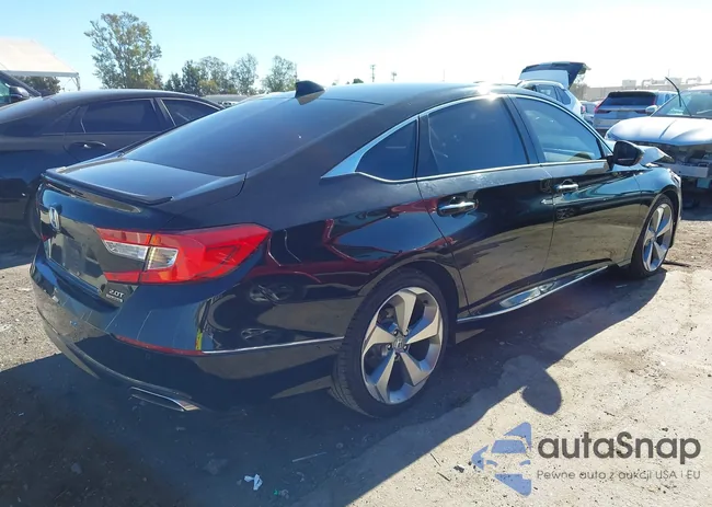 1HGCV2F98JA001846: 43782765