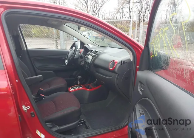 ML32A5HJ7LH001719: 43784082