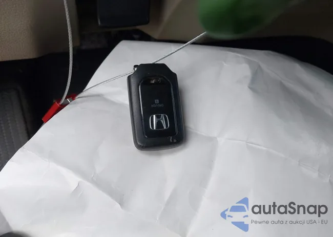 1HGCR2F82DA155047: 43784283