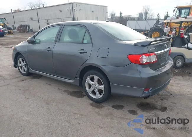 2T1BU4EE0BC645958: 43784326