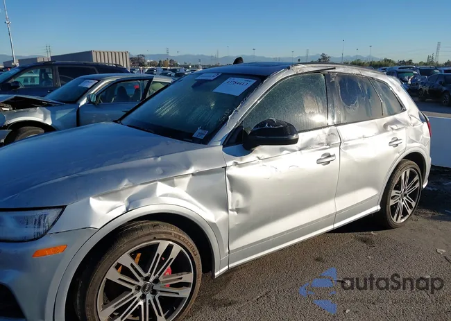 WA1B4AFY6K2076615: 43784413