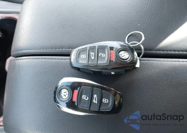 WVGEP9BP3ED015037: 43784457