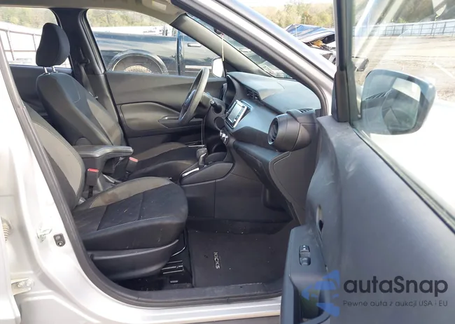 3N1CP5BV0LL525374: 43784478