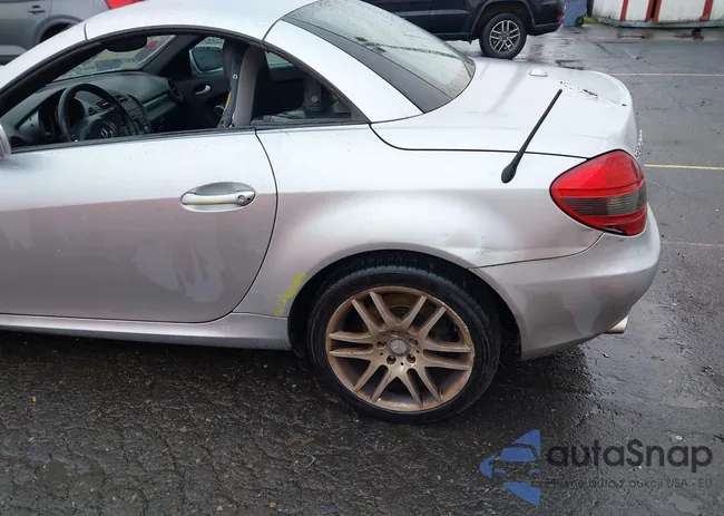 WDBWK54F99F192527: 43784504