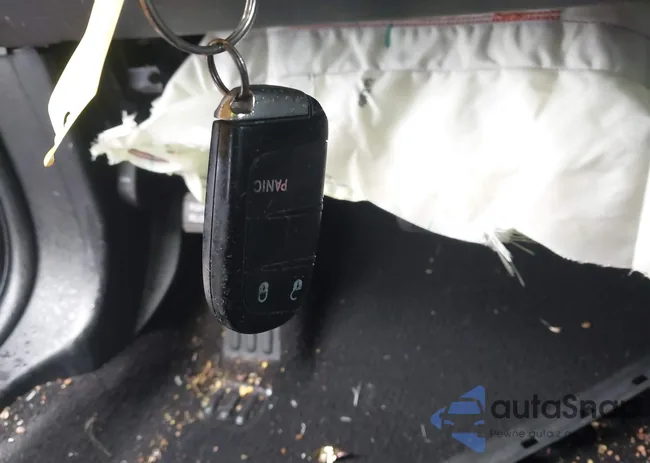 3C4PDCGG0HT580405: 43783734