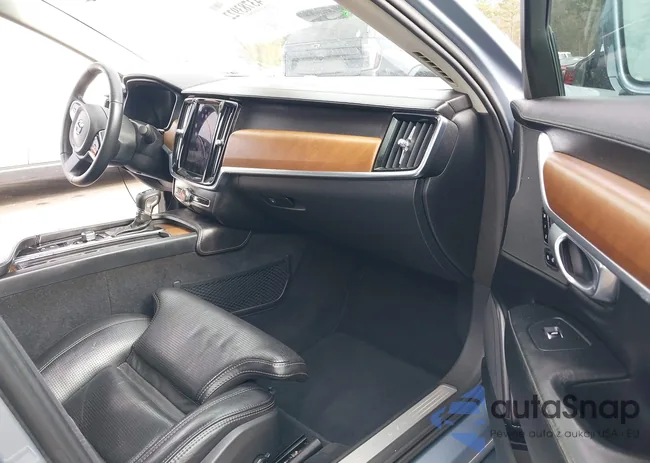 LVY992ML2JP019745: 43783922