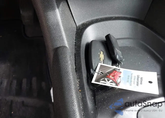 1G1ZB5STXJF275842: 43785005