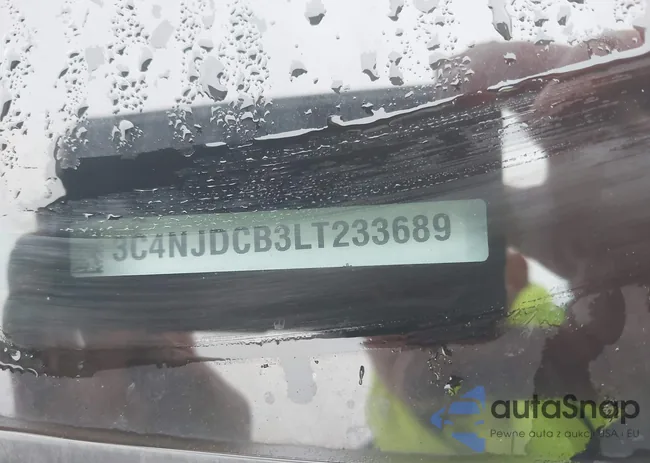 3C4NJDCB3LT233689: 43785103