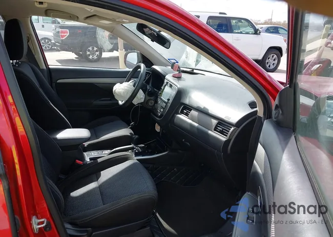 JA4AZ3A35JZ053823: 43785139