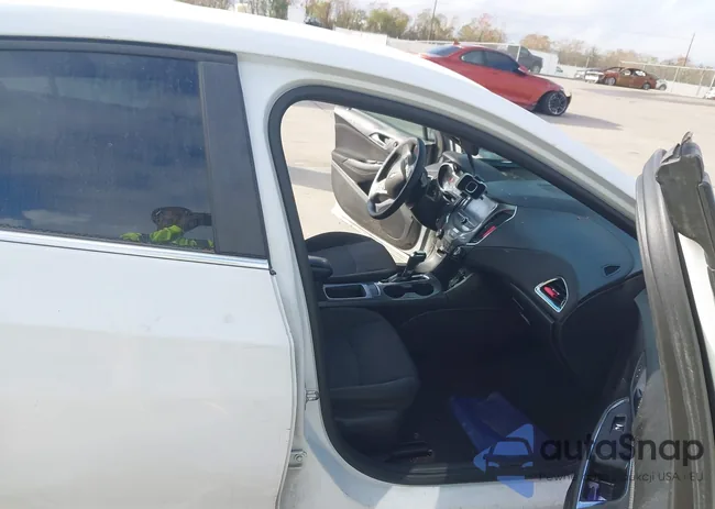 1G1BE5SM2H7260161: 43785172