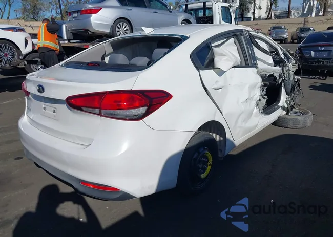 3KPFL4A74JE213224: 43785245