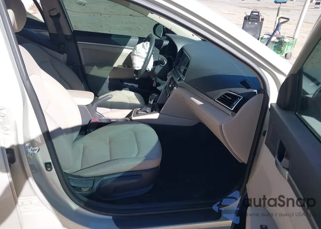 KMHD84LF0HU362685: 43785249