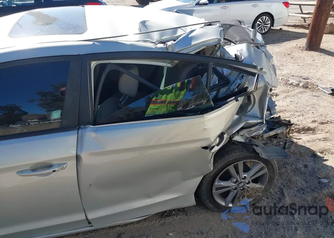 KMHD84LF0HU362685: 43785249