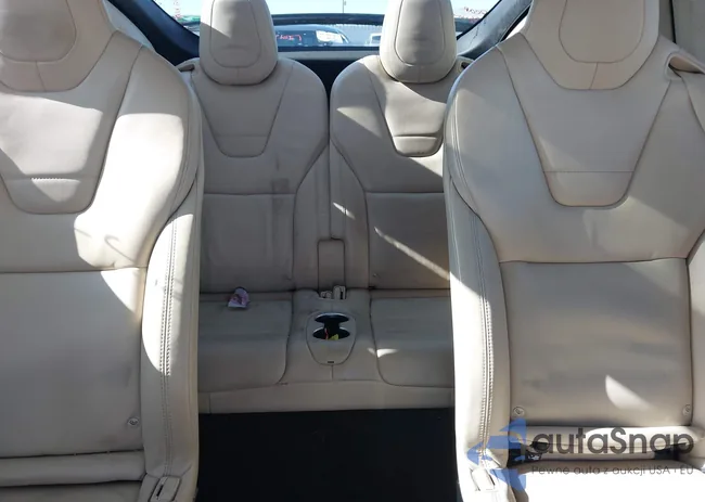 5YJXCBE25HF044939: 43785256