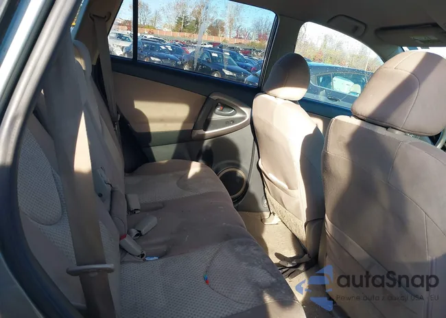 JTMZD33V486076415: 43785345