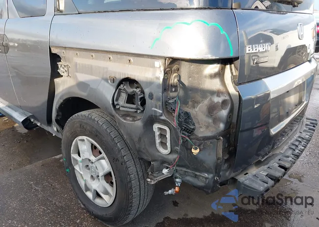 5J6YH1H30AL001658: 43785541