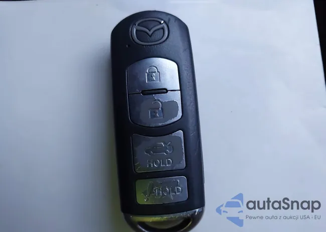 JM1GJ1W50F1188929: 43784585