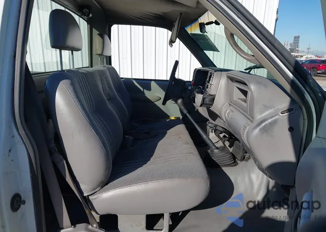 1GCGC24F7VZ165630: 43784608