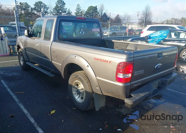 1FTKR4EE8BPA82614: 43784617